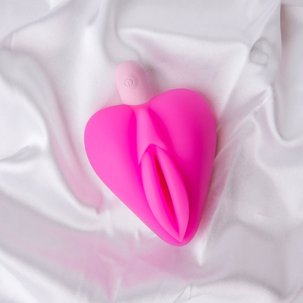 Lippi Silicone Grinder Strap-On Bumpher with Vibration