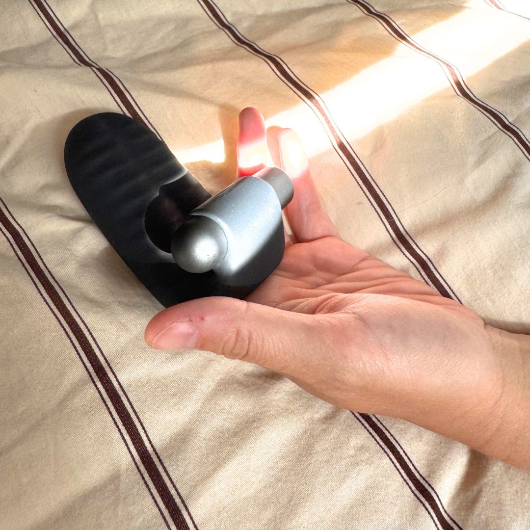 The Tease Finger Sleeve